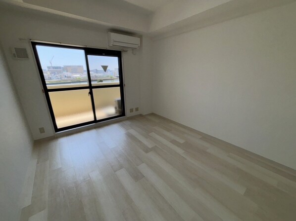 ビスタ江坂南の物件内観写真